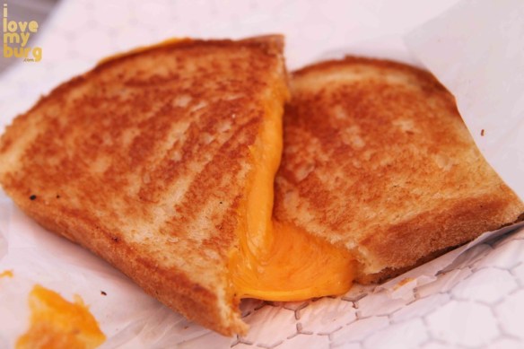 grilled cheese sandwich