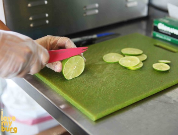 slicing limes