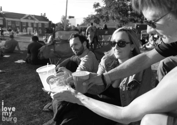 rocktown wine and dine cheers BW