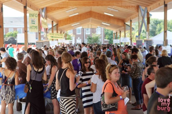 rocktown wine and dine crowd