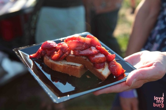 rocktown wine and dine strawberry