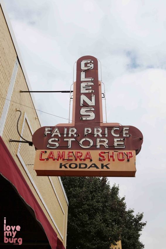 Glen's Fair Price sign