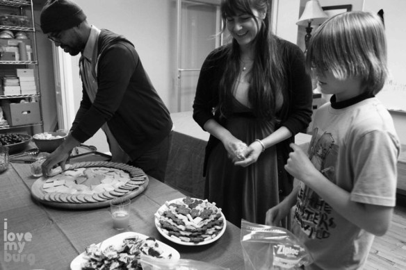 wonderkitten food2 bw